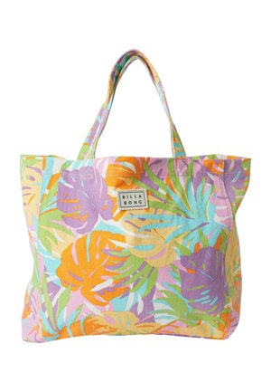 Tote bag van stof met een meerkleurig tropisch bladenpatroon. Inclusief stevige, gestreepte handvatten en een merklabel aan één kant.