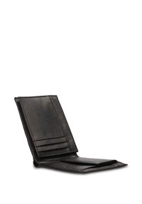 Portafoglio in pelle nera con molteplici scomparti per carte, una texture liscia e un design bifold. Aperto per mostrare gli scomparti interni e le cuciture.