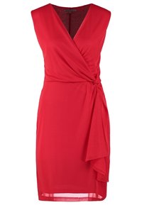 Hihaton punainen kietaisumekko V-kaula-aukolla ja laskostetulla sivukoristuksella, polven mittainen, valmistettu kevyestä kankaasta.