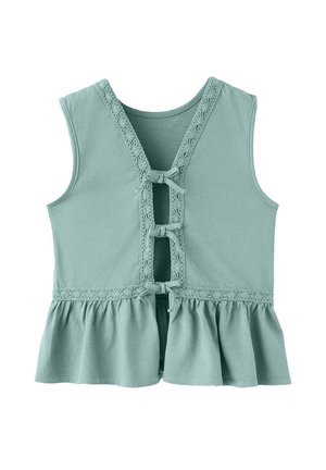Mouwloze groene top met drie sleutelgatopeningen aan de voorkant, vastgebonden met strikjes, kanten afwerking langs de halslijn en taille, en een uitlopende zoom.