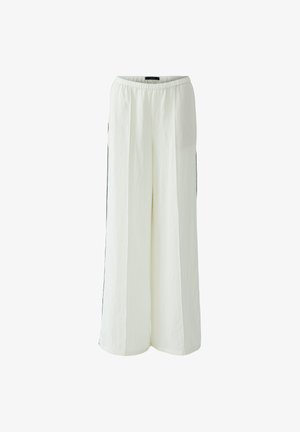 Oui, MARLENEHOSE - Trousers - creme