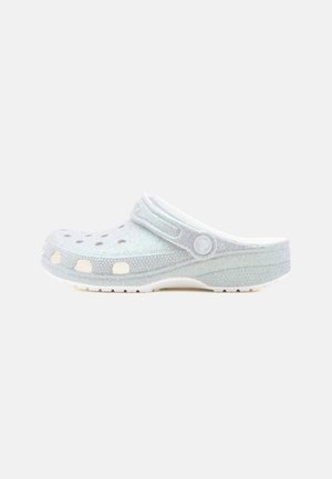 Crocs CLASSIC IRIDESCENT UNISEX - Papucsszandálok - white
