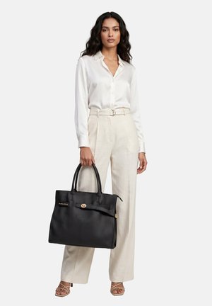 Gian Marco Venturi, GIAN MARCO VENTURI SHOULDER BAG - Shopper - black