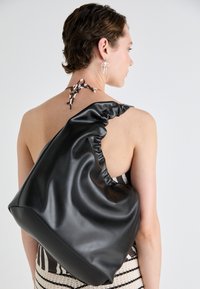 Não selecionado, black