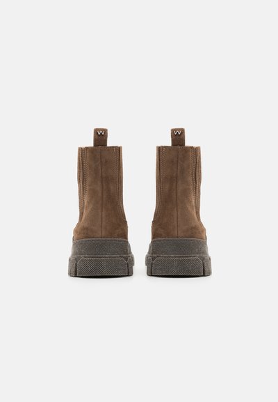WEEKEND MaxMara GENEPI - Členkové čižmy na platforme - taupe