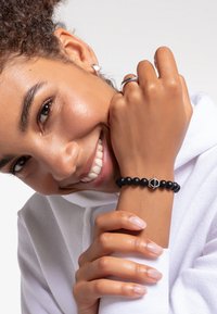THOMAS SABO KREUZ - Armband - black