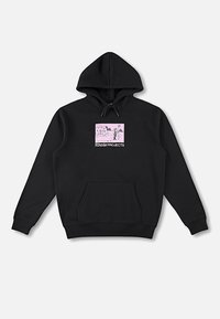 Sweat à capuche noir avec poche frontale et cordon de serrage à la capuche. Présente un graphique rectangulaire rose avec l'inscription "Riviera PROJECTS" et des éléments de design abstraits.