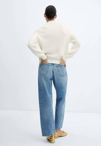 Mango RAINBOW - Strickpullover - off-white