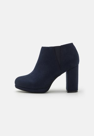 Plateaupumps - dark blue
