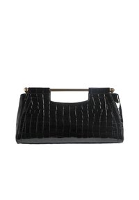 Bolso negro de mano con textura de cocodrilo, con forma rectangular, herrajes dorados y un diseño estructurado con asas dobles.