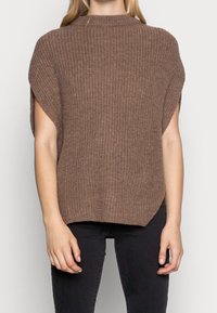 Soaked in Luxury Sweter