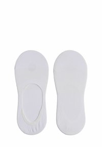 Weiße, Baumwollmischung No-Show Socken mit glatter Textur, abgerundeter Form und elastischen Öffnungen um die Knöchel.