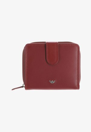 Portafoglio compatto in pelle rossa con bordi cuciti, patta con chiusura a scatto, piccolo logo argentato e cerniera su tre lati.