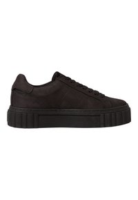 Baskets en suede noir avec une semelle en caoutchouc noir épais, bout rond et design à lacets. Présente des accents latéraux discrets et une surface texturée.