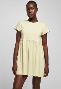 Urban Classics EMPIRE VALANCE TEE - Denné šaty - softyellow