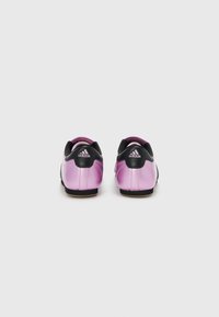 adidas Originals TAEKWONDO - Mokasīni - lilac/black