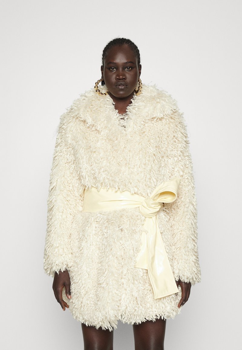 STAUD LYDIE Classic coat ivory/offwhite Zalando.co.uk
