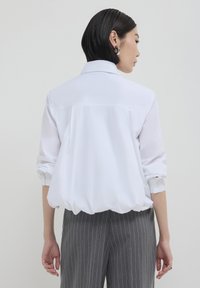 Calliope BOUFFANTE - Camicia - blanc