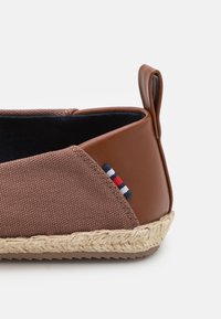 Pier One Espadrilles - brown