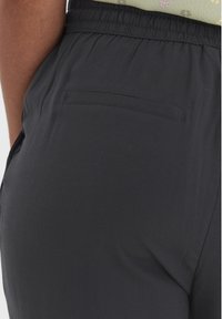 b.young BYMMJOELLA - Pantaloni - black