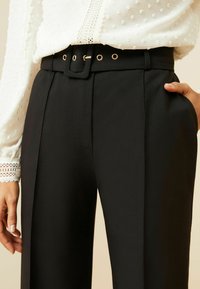 Love & Roses HIGH WAIST WIDE LEG TAILORED  - Auduma bikses - black belted