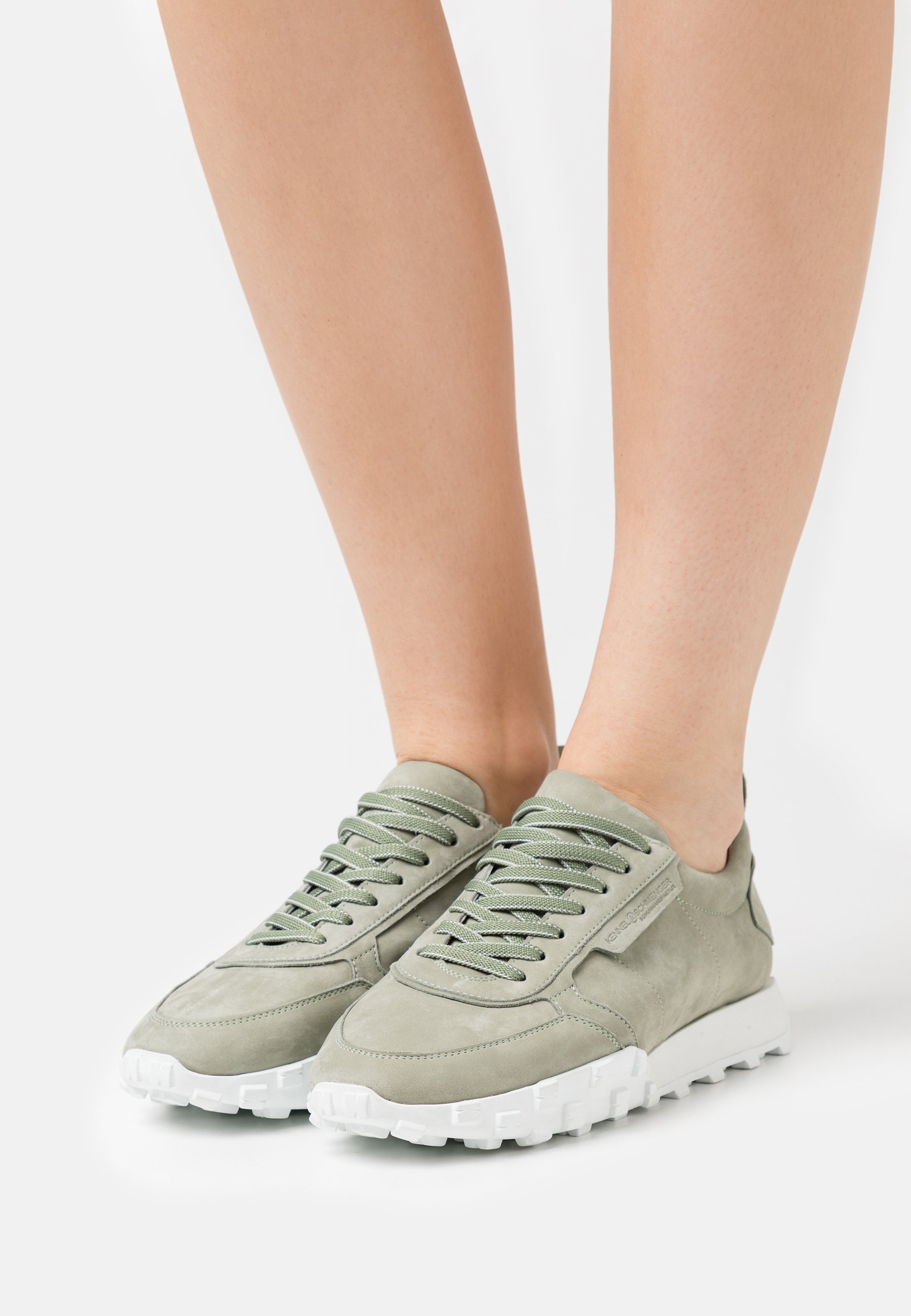 Kennel Und Schmenger Dames Sneakers Zand led runner dz | Van den Assem