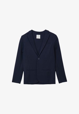 Blazer blu navy con un solo bottone, rever a lancia e due tasche frontali, su misura per una vestibilità aderente.