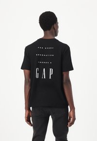 GAP - LOGO - Print T-shirt - true black Thumbnail Image 1