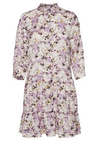 Robe à imprimé floral rose, blanc et noir, avec col, manches longues, boutons devant et ourlet à volants.