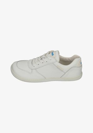 White leather sneaker with a rounded toe, textured panels, and a flat rubber sole. Features traditional lace closure and a logo tab.