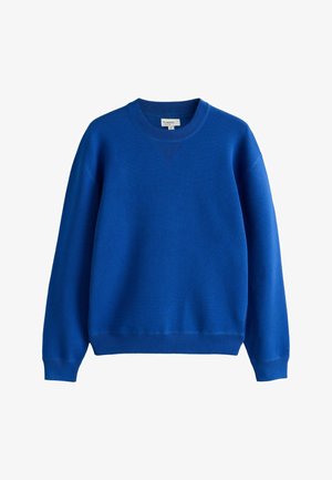 Next, - Sweter