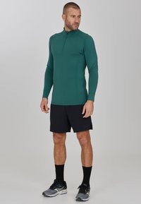 Endurance MIDLAYER LEAD - Langarmshirt - bistro green