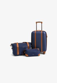 Set Valigie FERGÉ MILANO - 3 Pezzi Rigide, Leggere, 4 Ruote, Marrone - Foto 2