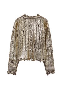 Pull en maille dorée métallisée avec un design en câble à motifs, un ourlet à franges et des détails en maille ouverte. Encolure ras du cou et manches longues.