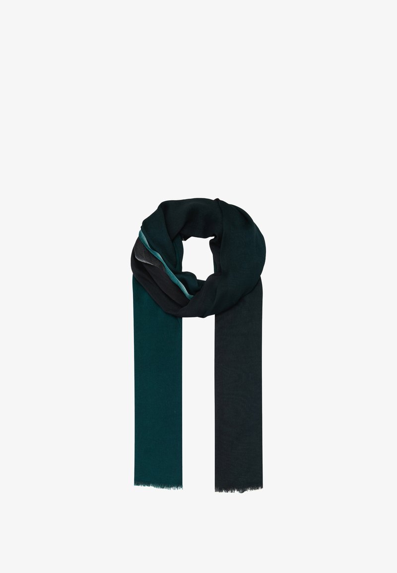 Bufanda de punto que presenta un lado verde oscuro y un lado negro, con un delicado fleco en los extremos y un fino acento en teal contrastante.