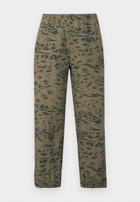 Non selezionato, cypress/black