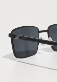 BOSS Zonnebril - matte black
