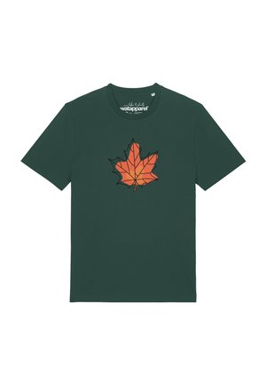 T-shirt vert foncé avec un grand motif de feuille d'érable orange et un contour noir centré sur la poitrine.