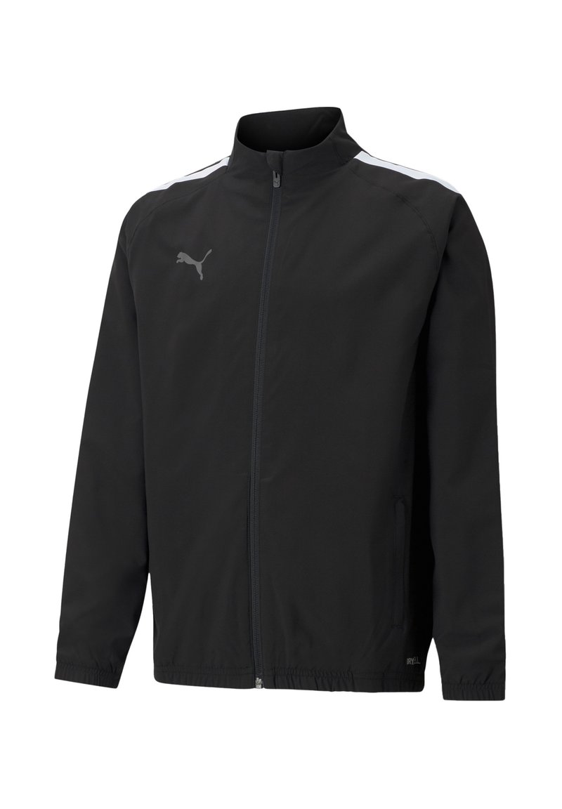 Zwarte jas van lichtgewicht stof met een ritssluiting aan de voorkant, hoge kraag en grijze accenten op de schouders. Puma-logo op de linkerkant van de borst.