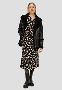 s.Oliver Blusenkleid - schwarz