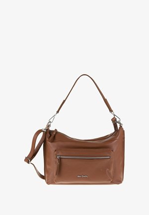 Borsa in pelle marrone con finitura testurizzata, manico superiore, tracolla regolabile e tasca con zip frontale. Accessori in hardware argentato.