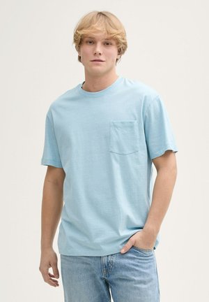 MIT BRUSTTASCHE - Basic T-shirt - dusty blue white mini stripe
