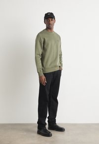 Tommy Hilfiger STACK - Melegítőfelső - green