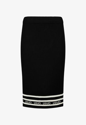 Sort bomuldsblyantskirt med ribbet taljebånd og hvid logo-stribe forneden for detalje og kontrast. Glat tekstur hele vejen igennem.