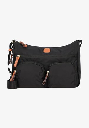 Borsa a tracolla nera in nylon con due tasche frontali con zip, dettagli in pelle color cuoio e una tracolla staccabile per opzioni di trasporto versatili.