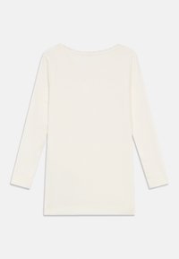 Langarmshirt aus ribbed Stoff in Off-White, mit einem gewellten Ausschnitt und geradem Schnitt. Keine Muster oder zusätzlichen Details sichtbar.
