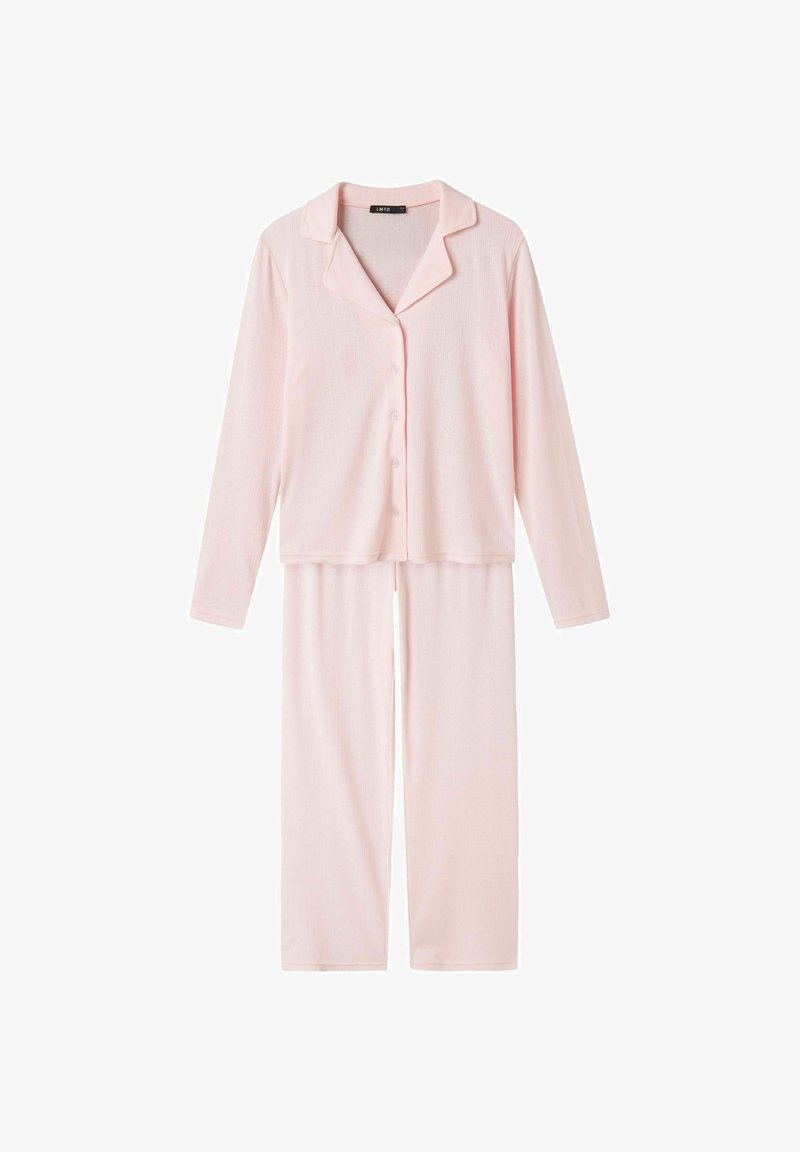 Vaatepaita, jossa on nappikiinnitys, pitkät hihat ja kaulus, ja siihen kuuluvat pitkät housut, valmistettu pehmeästä ja tekstuurillisesti mielenkiintoisesta kankaasta.