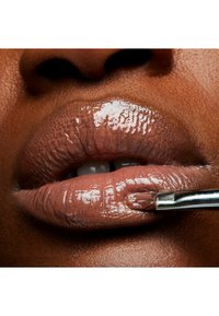MAC LIPGLASS - Lip gloss - dangerous curves