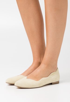 SLIP ON - Baleriny - vanilla