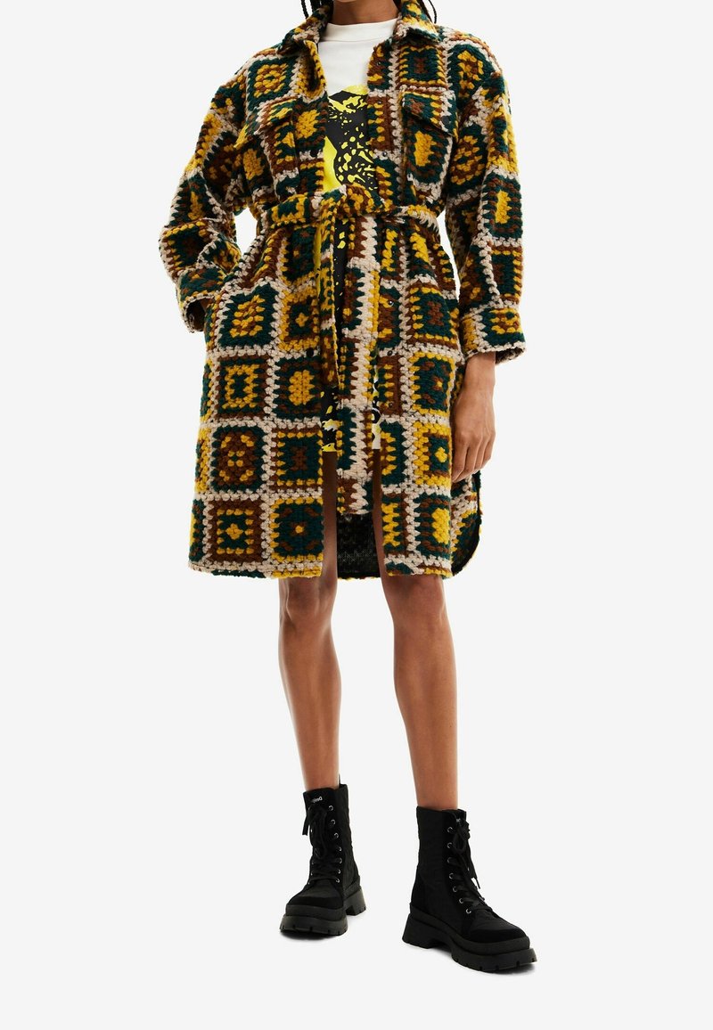 Desigual Cappotto classico - yellow